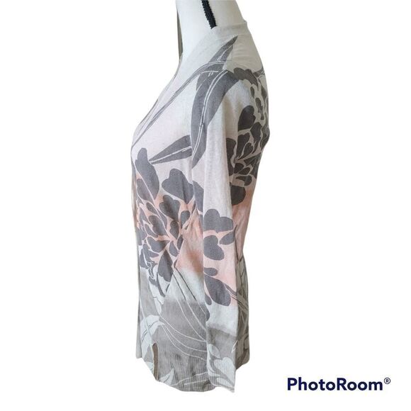 Chico's Long Line Cardigan with One Button Closure. Size 0. - Picture 3 of 9